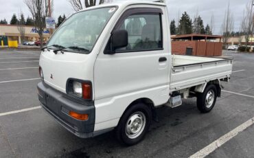 Mitsubishi-minicab-truck-1988-white-3