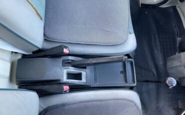 Mitsubishi-minicab-truck-1988-white-5