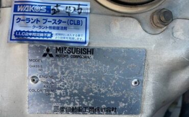 Mitsubishi-minicab-truck-1988-white-9