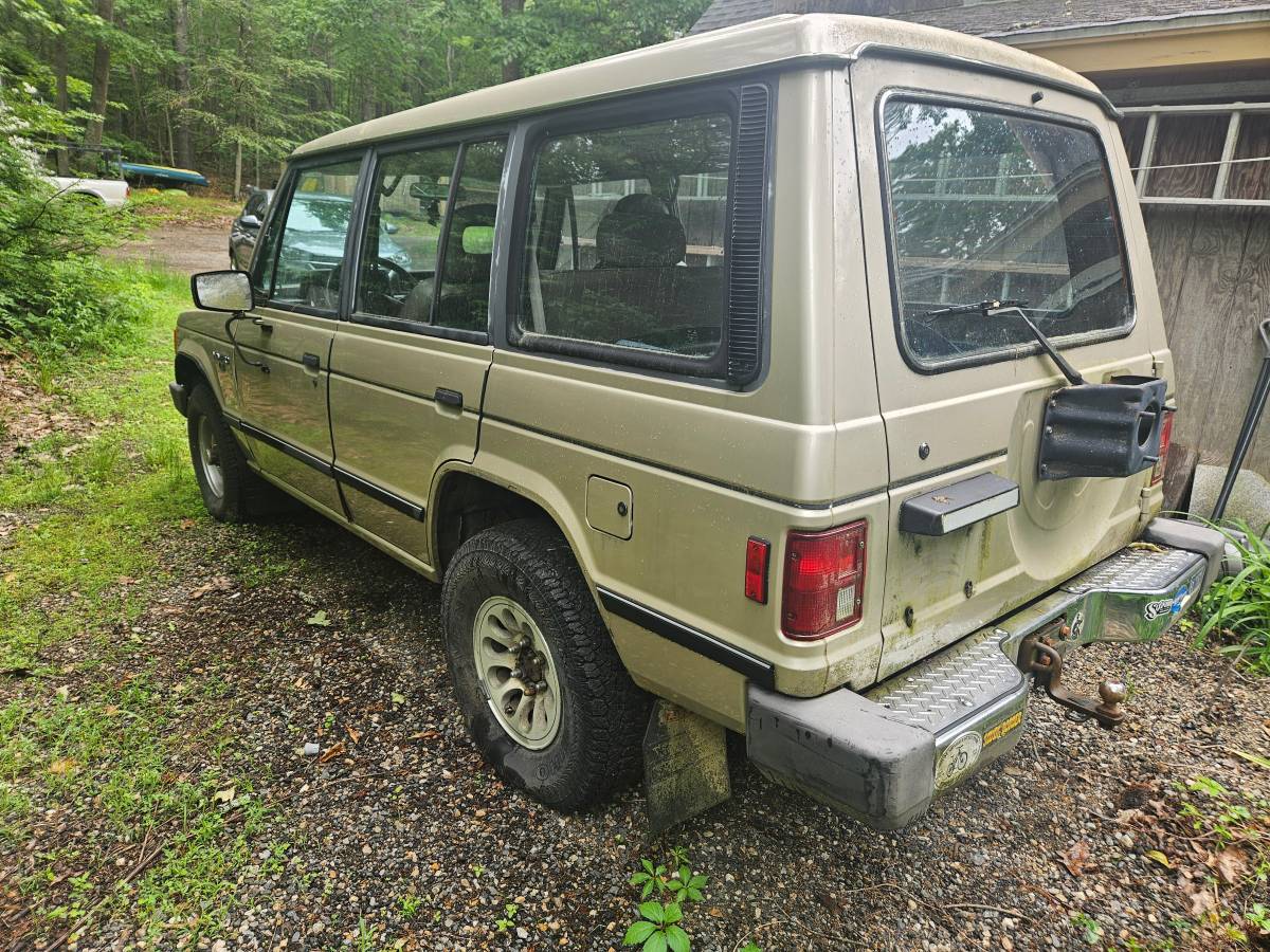 Mitsubishi-montero-1991-14