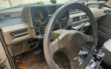 Mitsubishi-montero-1991