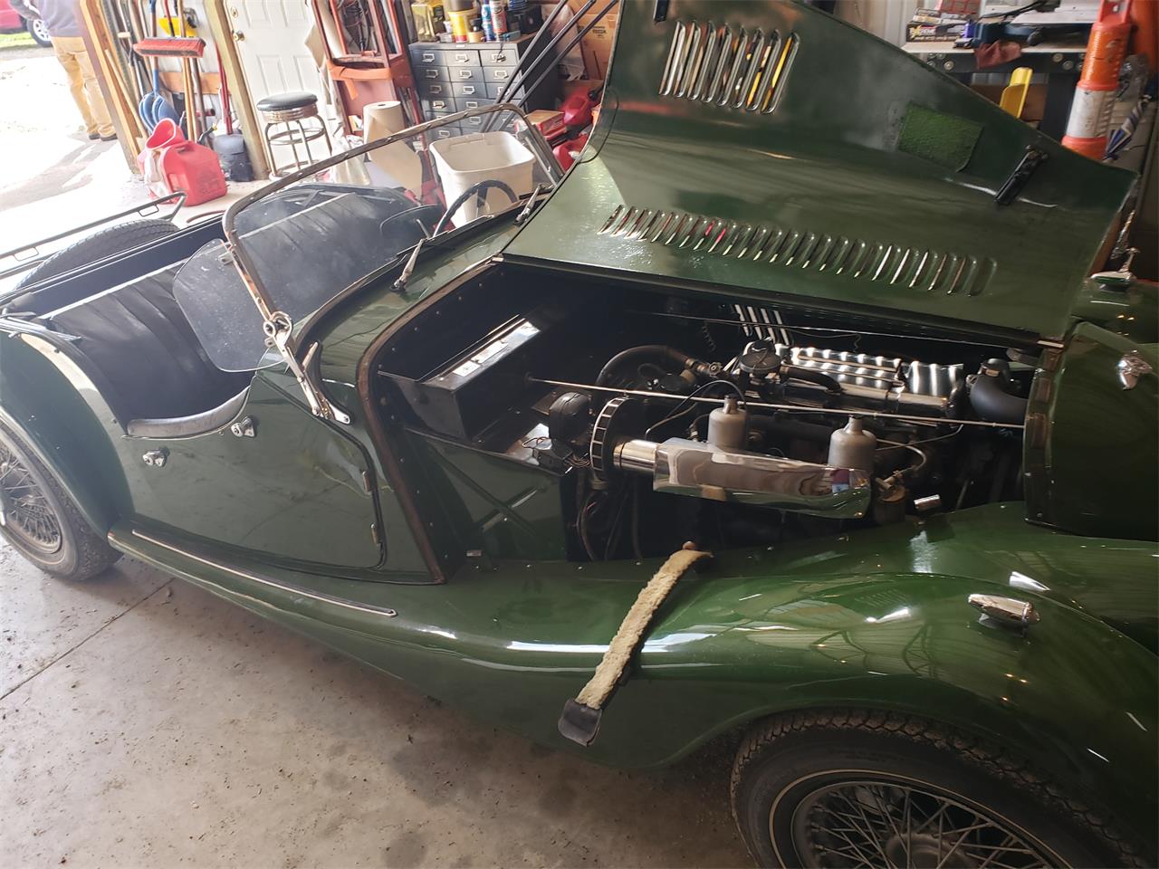 Morgan-Plus-4-1967-Green-Black-5