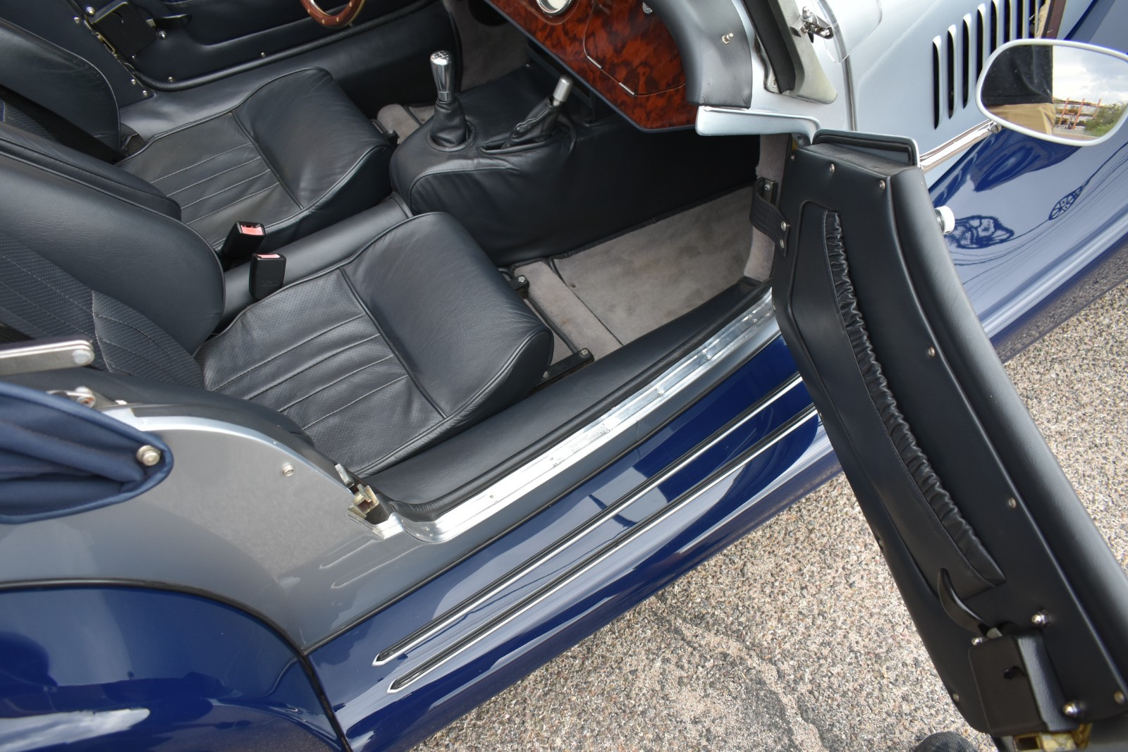Morgan-Plus-8-1980-Convertible-24