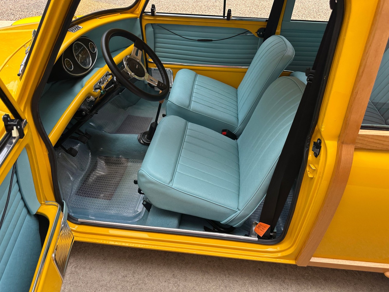 Morris-Mini-1962-Wagon-16