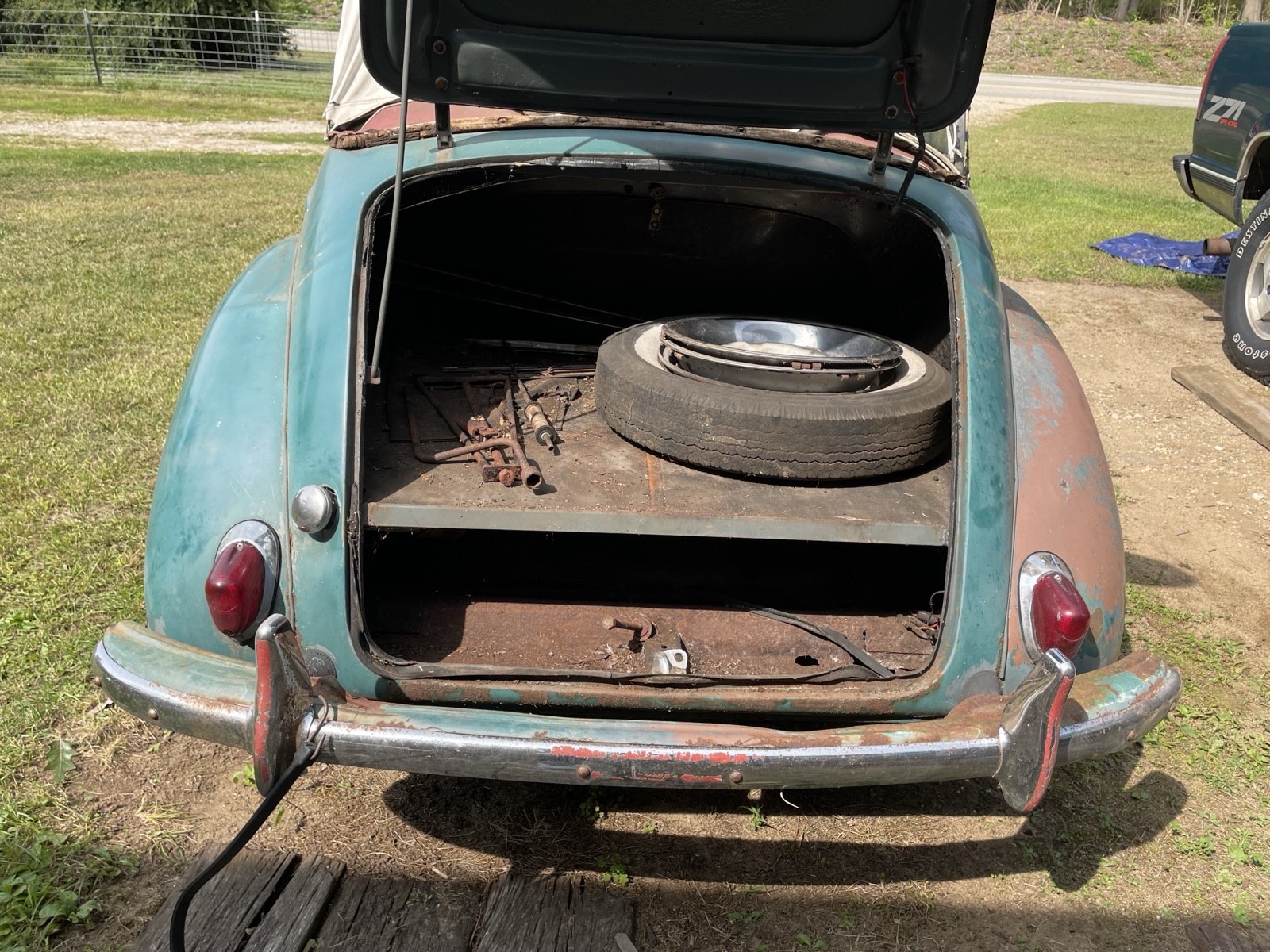 Morris-Minor-1000-1960-13