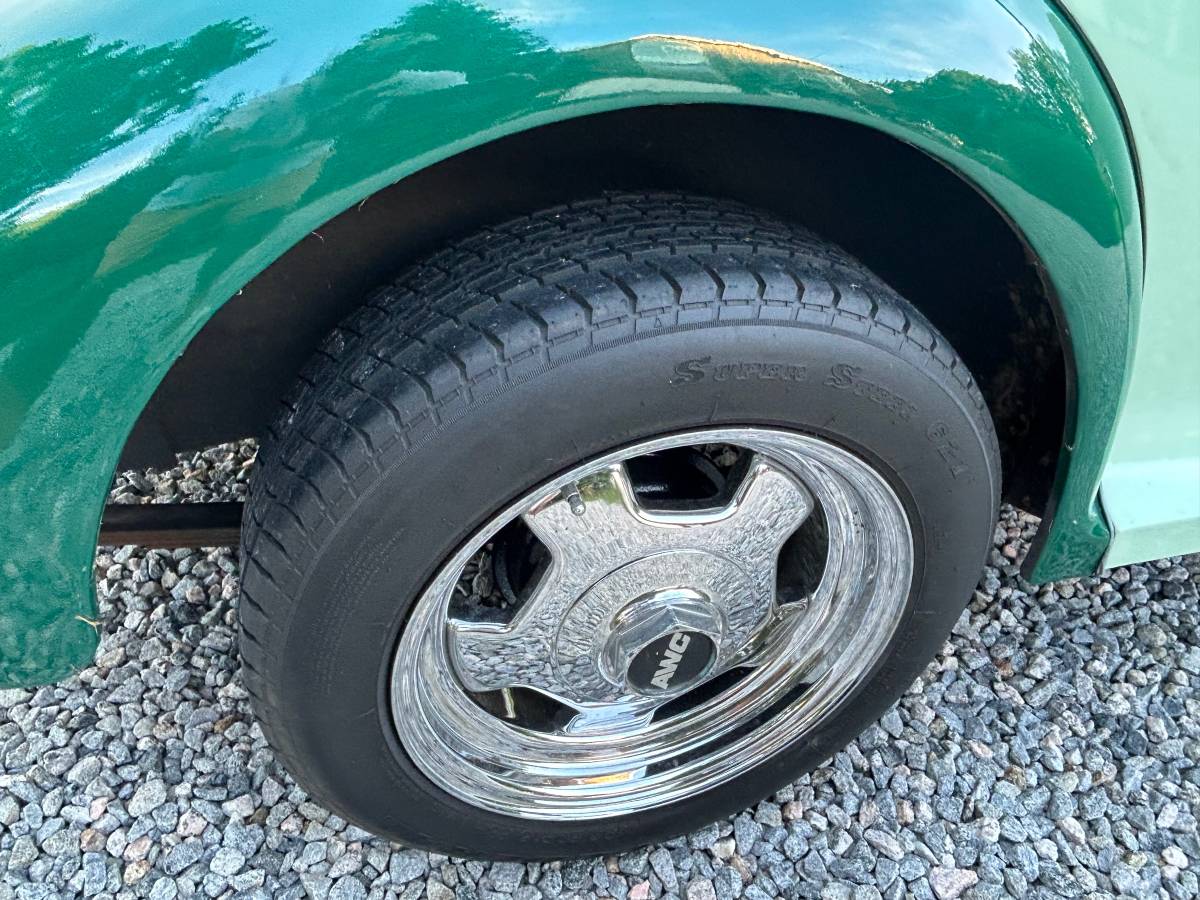 Morris-minor-1950-green-7