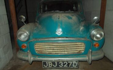 Morris-minor-traveller-1962-blue