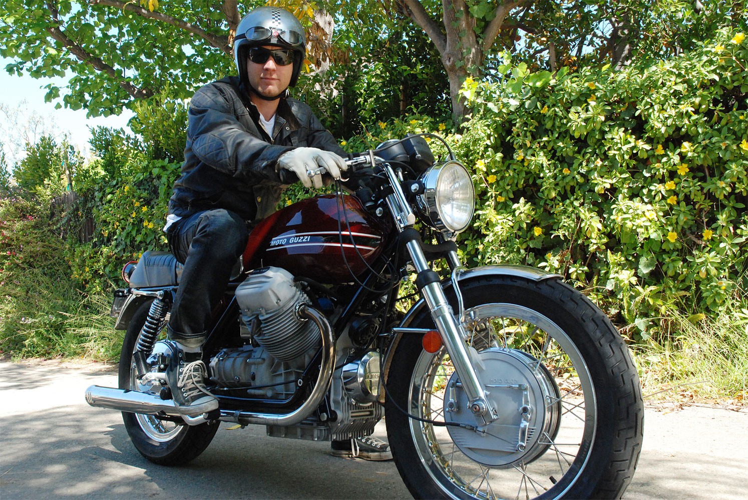 Moto-Guzzi-V7sport-1973-24