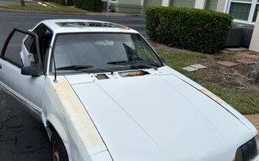 Mustag-gt-1989-white-5