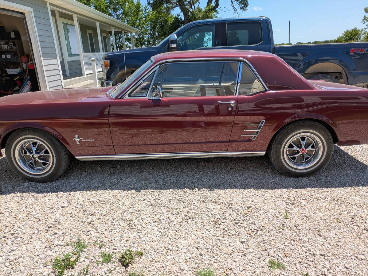 Mustang-1966-custom-2