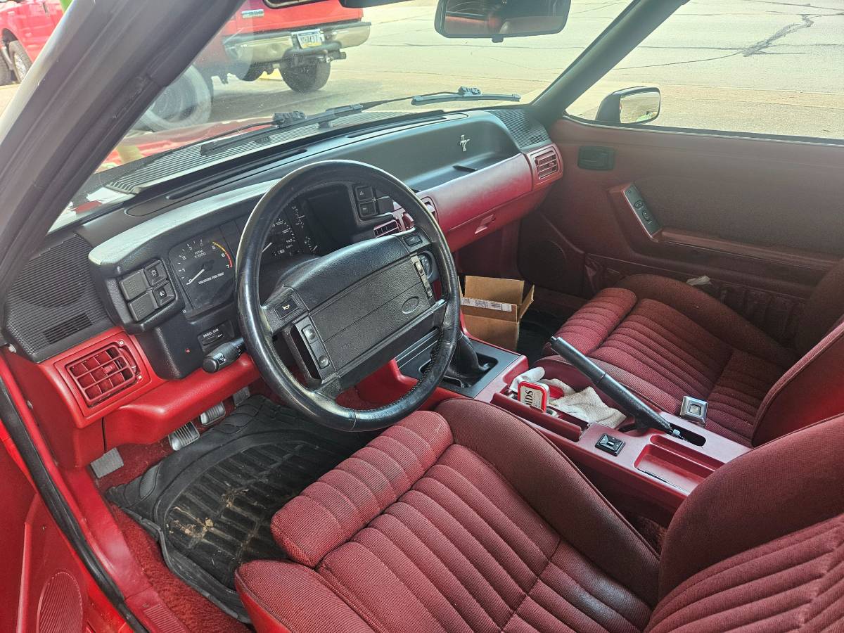 Mustang-1990-red-1