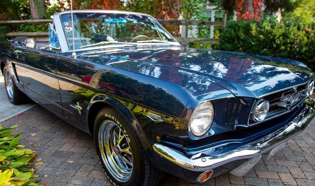 Mustang-convertible-1965-3