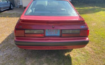 Mustang-hatchback-1990-red-1