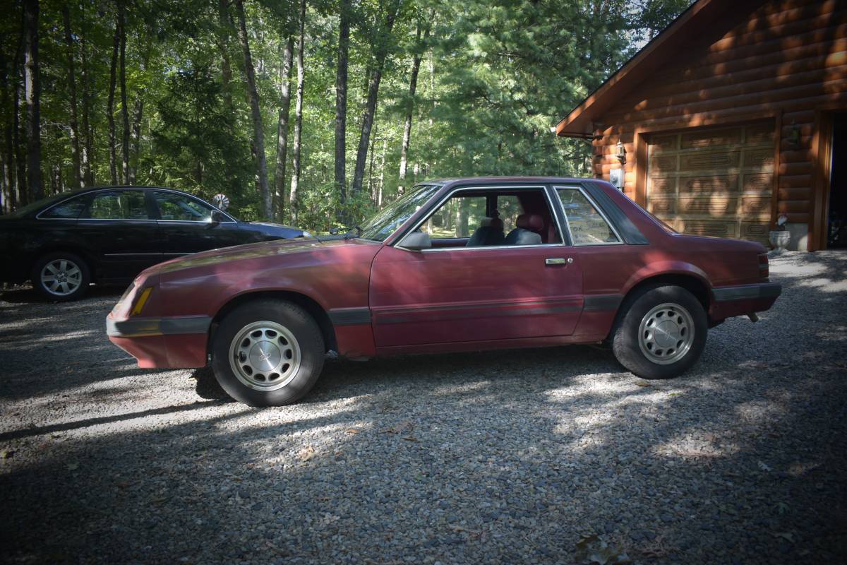 Mustang-lx-coupe-1986-red-12