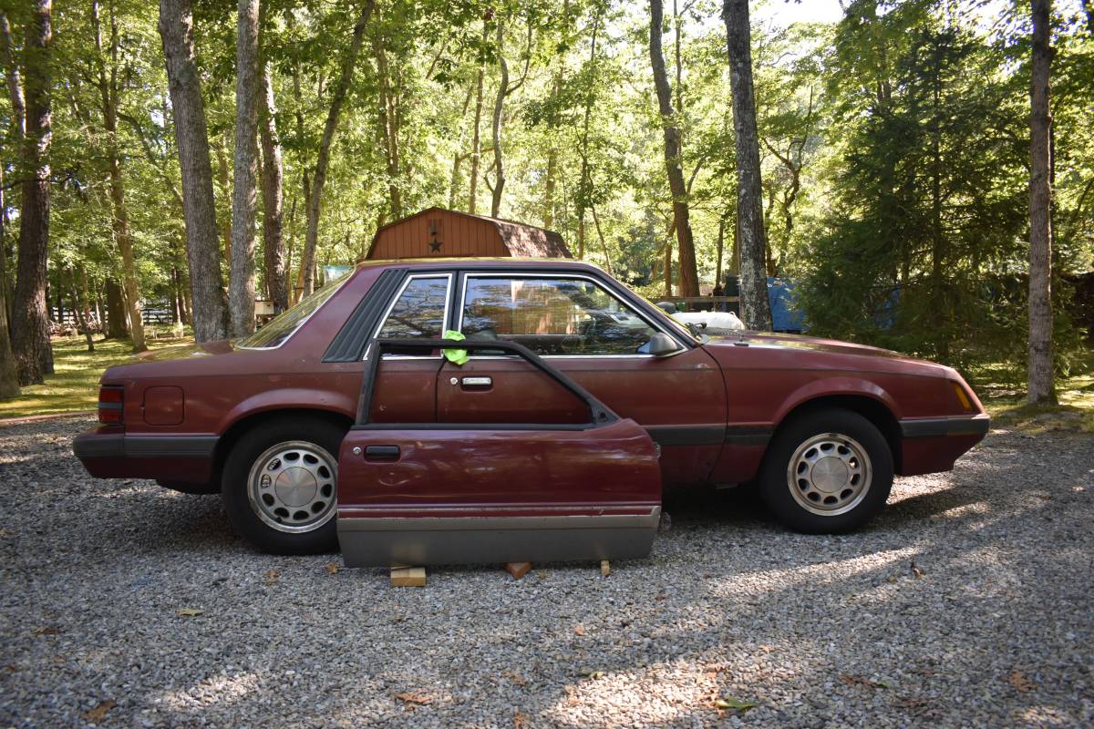 Mustang-lx-coupe-1986-red-13