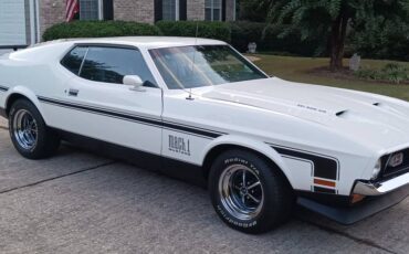 Mustang-mach-1-1971-white