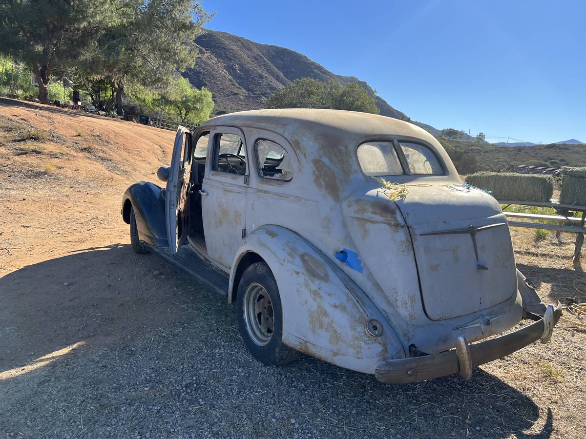 Nash-1937-grey-1