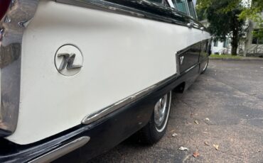 Nash-Ambassador-Custom-1957-Sedan-15