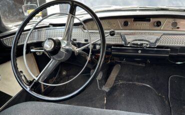 Nash-Ambassador-Custom-1957-Sedan-4