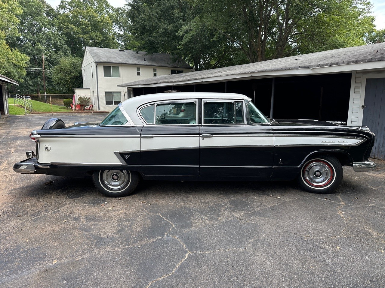 Nash-Ambassador-Custom-1957-Sedan