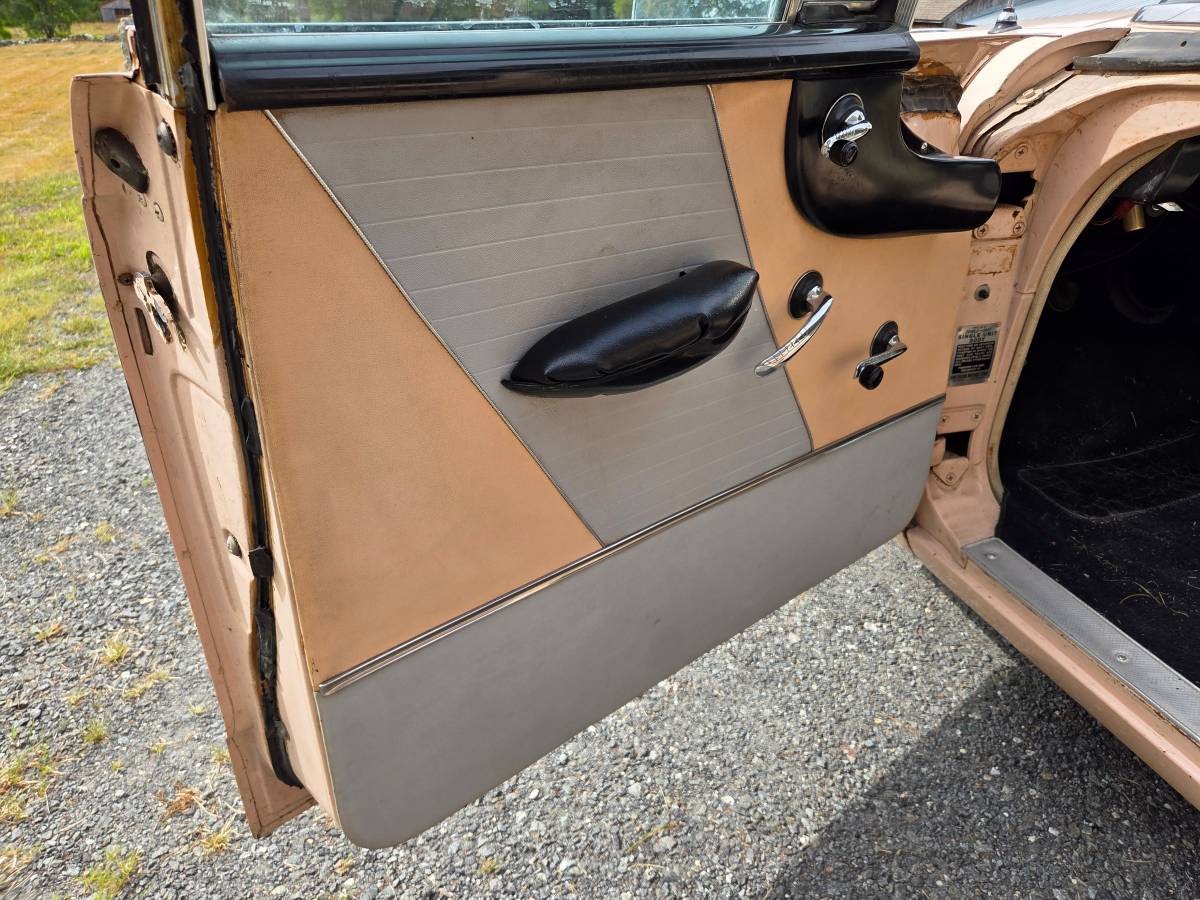 Nash-ambassador-1957-custom-19