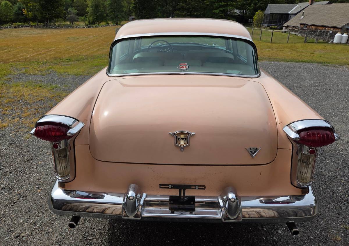 Nash-ambassador-1957-custom-7
