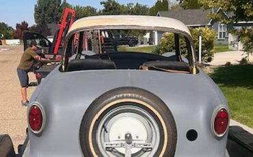 Nash-metropolitan-1958-grey-2