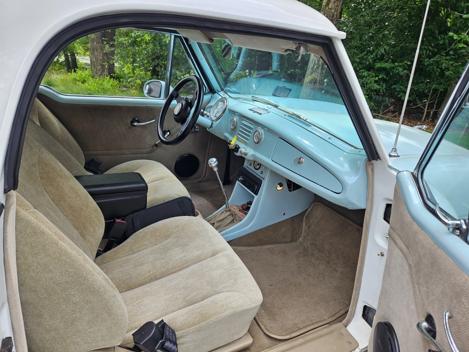 Nash-metropolitan-1962-Coupe-12