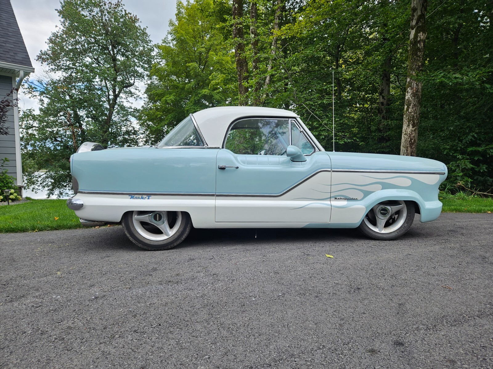 Nash-metropolitan-1962-Coupe-8