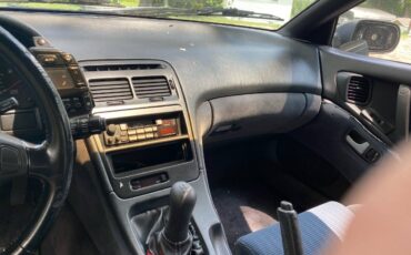 Nissan-1992-grey-4