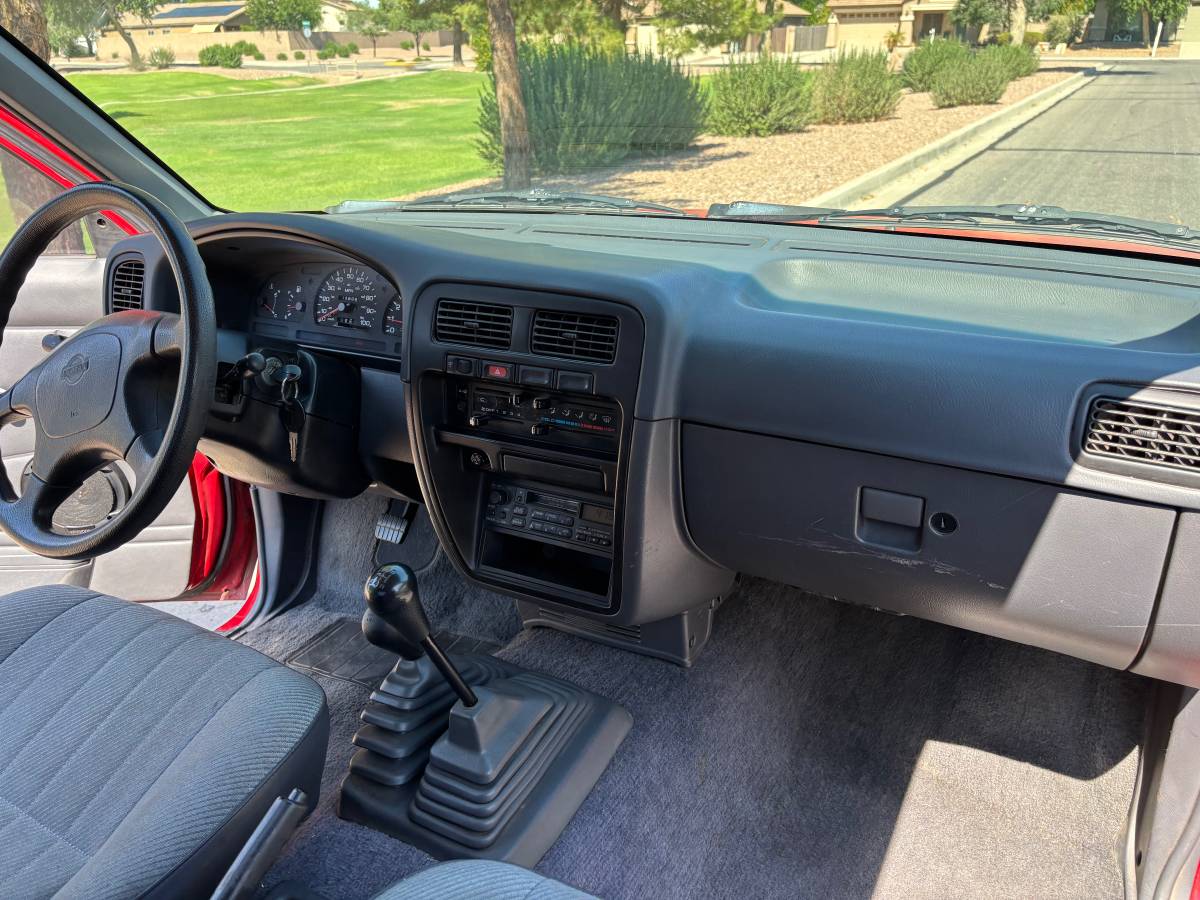 Nissan-1995-17