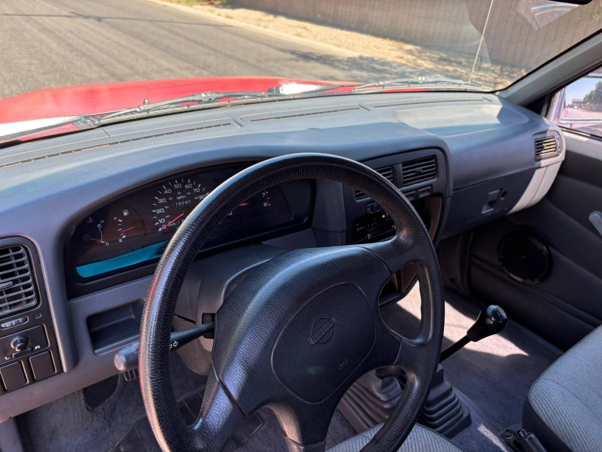 Nissan-1995-2