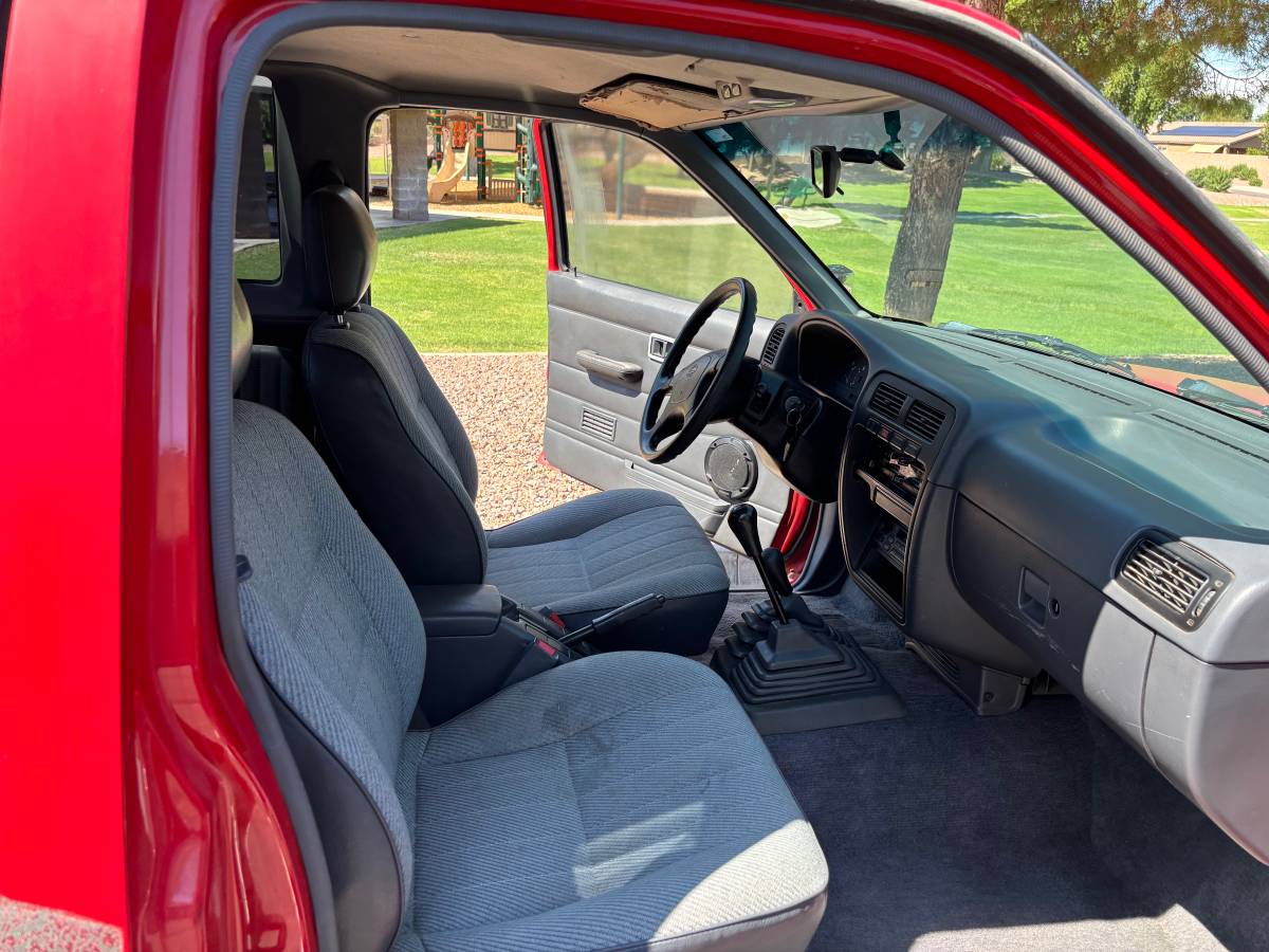 Nissan-1995-4