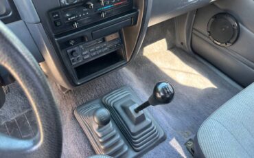 Nissan-1995-9