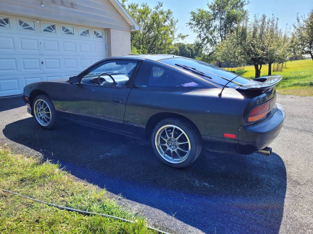Nissan-240sx-1990-4