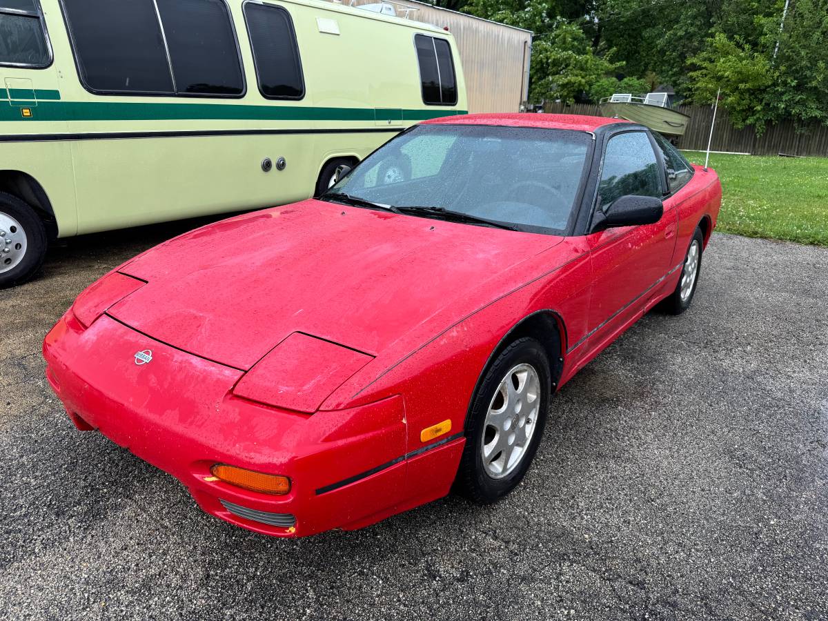 Nissan-240sx-1992-red