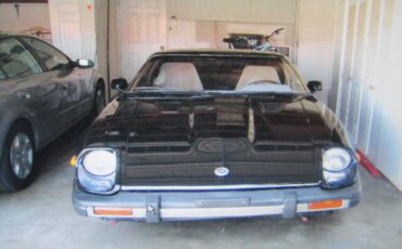 Nissan-280zx-1979-black-11