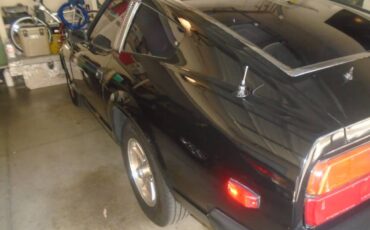 Nissan-280zx-1979-black-16