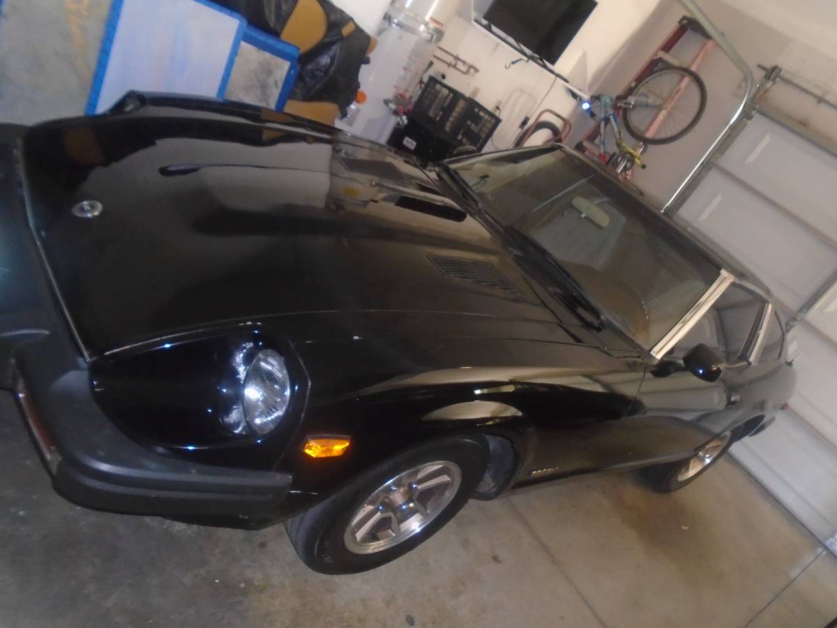 Nissan-280zx-1979-black-17