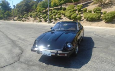 Nissan-280zx-1979-black-21