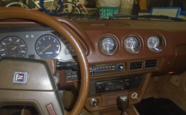 Nissan-280zx-1979-black-8