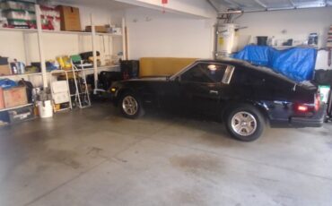 Nissan-280zx-1979-black-9