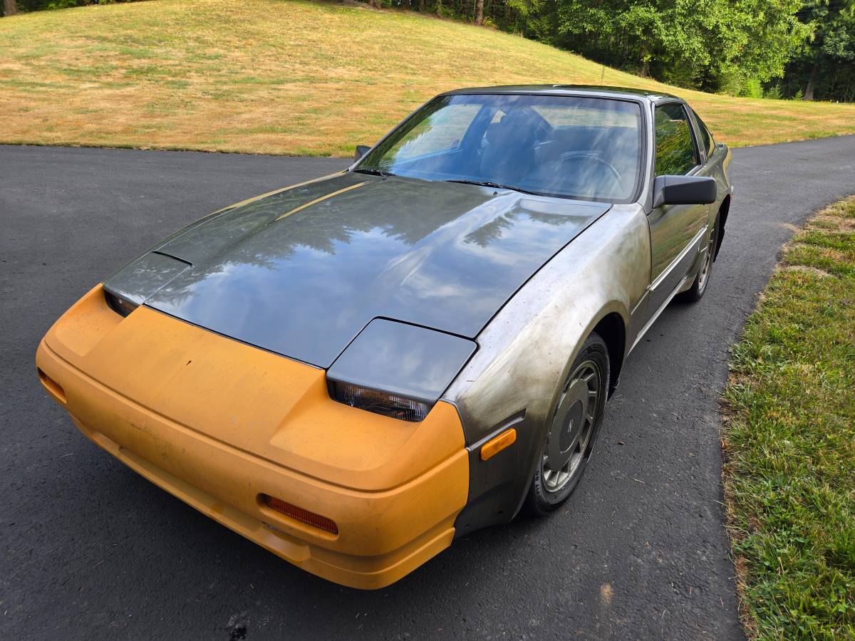 Nissan-300-zx-1987-grey-12
