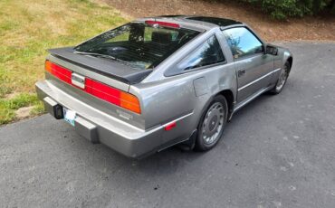 Nissan-300-zx-1987-grey-3