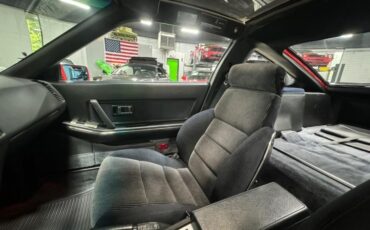 Nissan-300ZX-1986-2-Door-Coupe-14