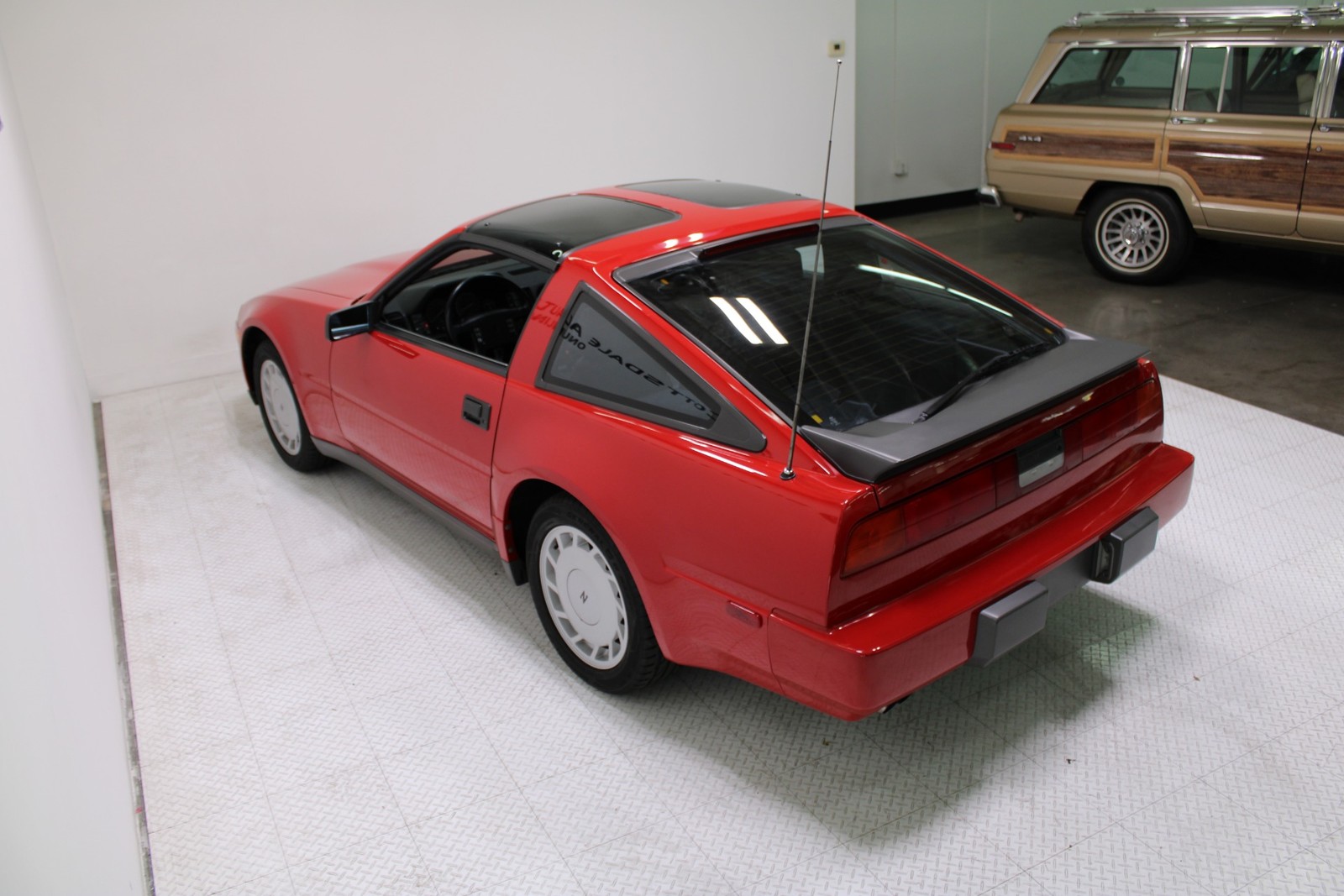 Nissan-300ZX-1988-Coupe-18