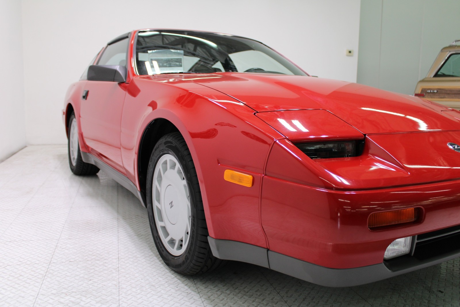 Nissan-300ZX-1988-Coupe-24