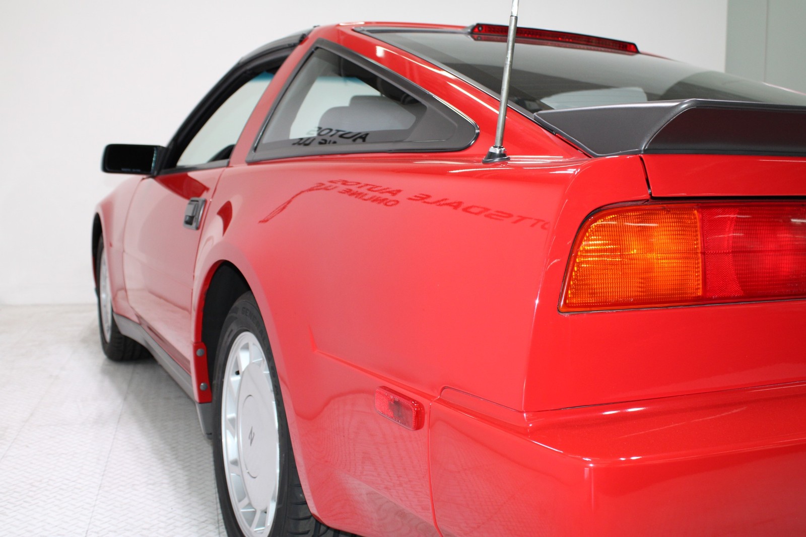Nissan-300ZX-1988-Coupe-28