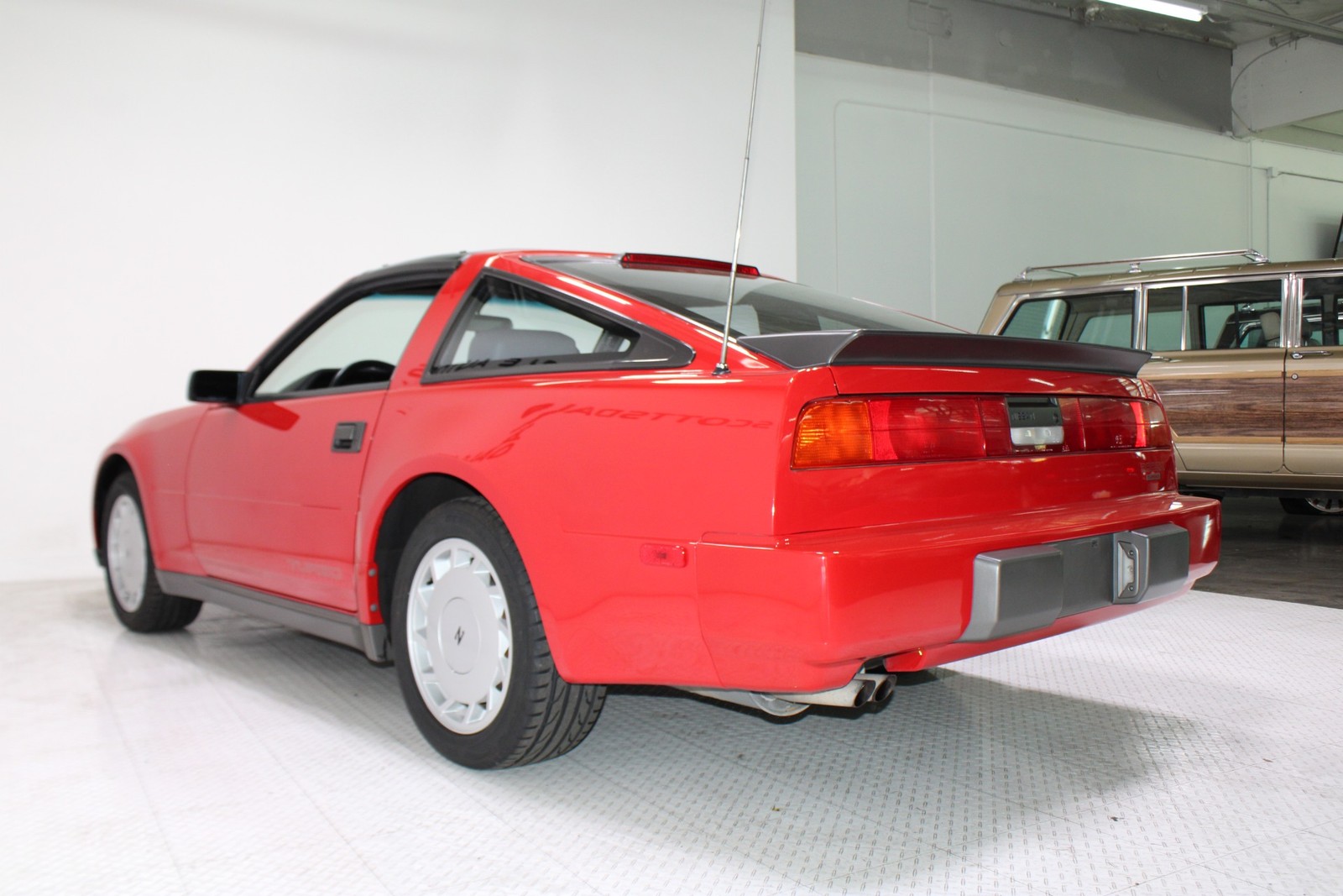 Nissan-300ZX-1988-Coupe-3