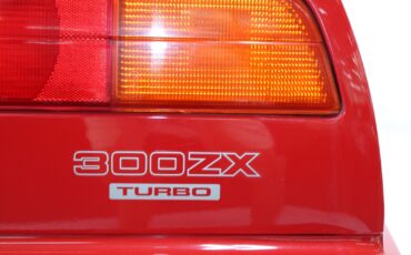 Nissan-300ZX-1988-Coupe-37